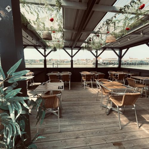 paillote jour - RESTAURANT L'IMPREVU